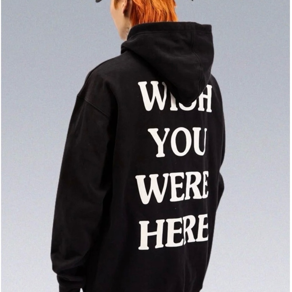 Travis Scott Black Hoodie with Multicolor Astroworld Design - Picture 2 of 5